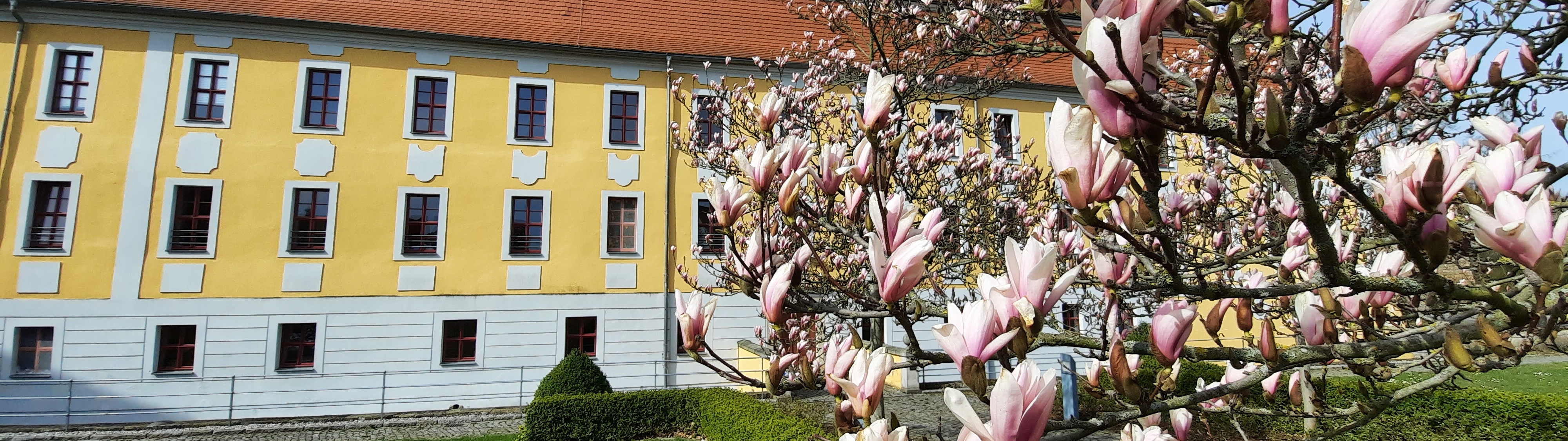 Rittergut Treben im April