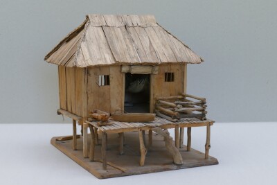 Pfahlbau-Modell aus Venezuela aus der ethnographischen Sammlung des Mauritianums