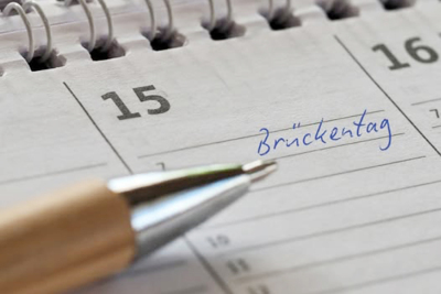 Kalender_Brückentag_Ralf Ruppert auf Pixabay