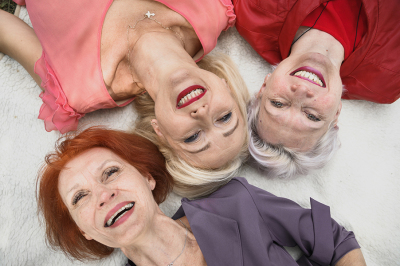 Lachende Frauen_magnific