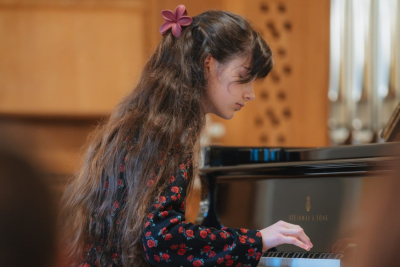 Annelie Otto am Piano. Foto: Christian Kern